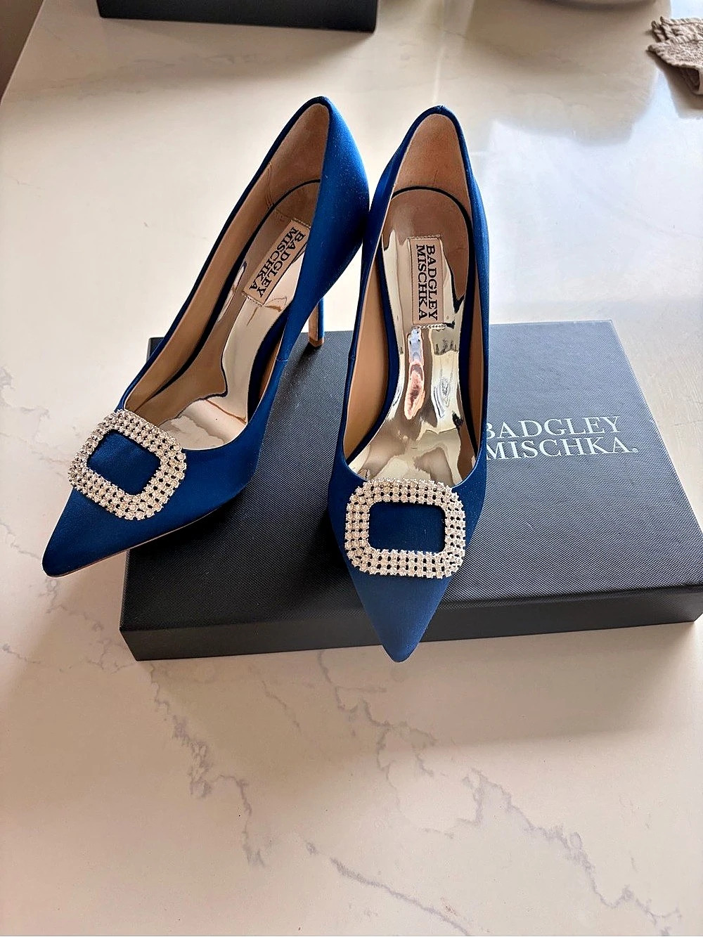 Badgley Mischka Cher Crystal Embellished Pump Blue Jeweled Heels US 7 NWT
